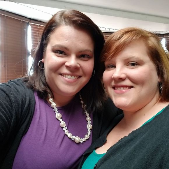 Meet your Posher, Beth - Picture 1 of 1